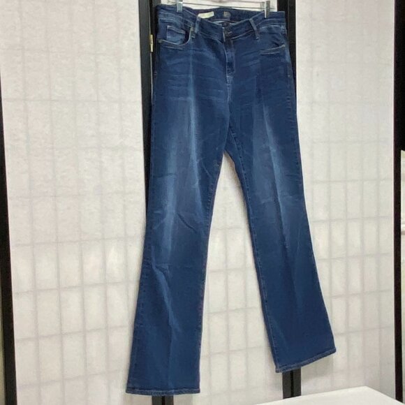 High Rise Karen Baby Bootcut Faded Denim Jeans Medium Wash Kut from the Kloth 14 - Picture 3 of 13